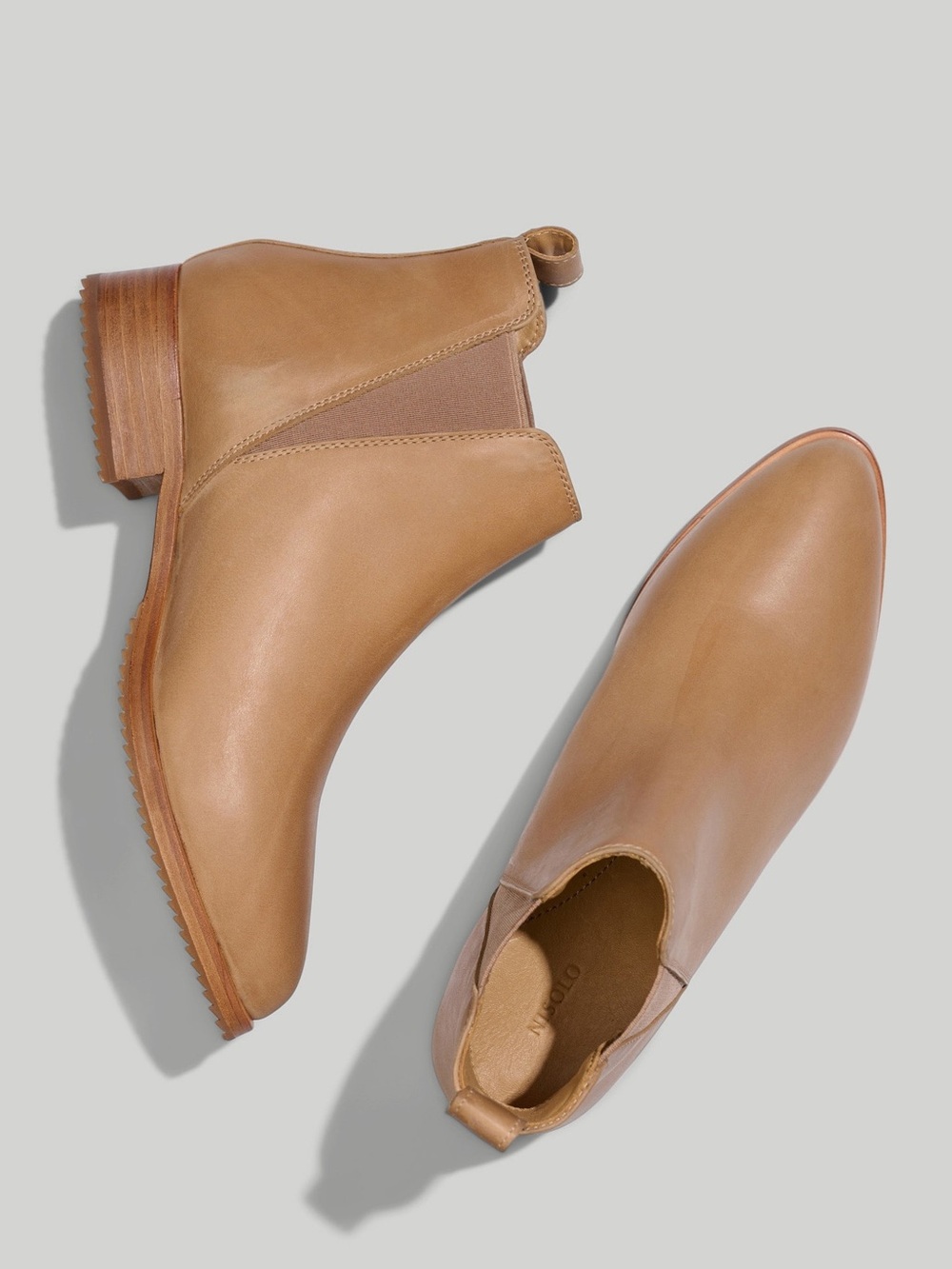 Nisolo Eva Everyday Chelsea Boots in the almond leather women’s size 8.5 EUC